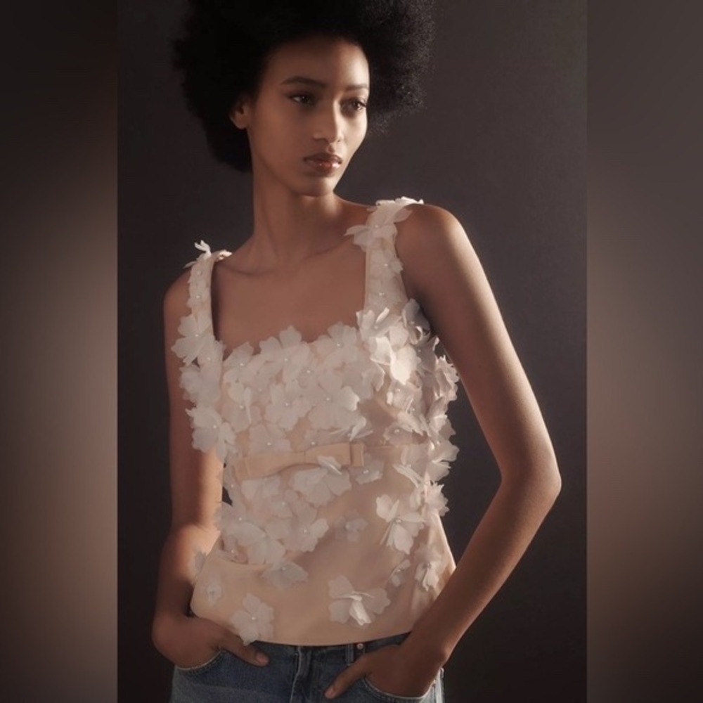 Let Me Be Anthropologie 3D Floral Applique Pearl Top Blush Pink NWT Small